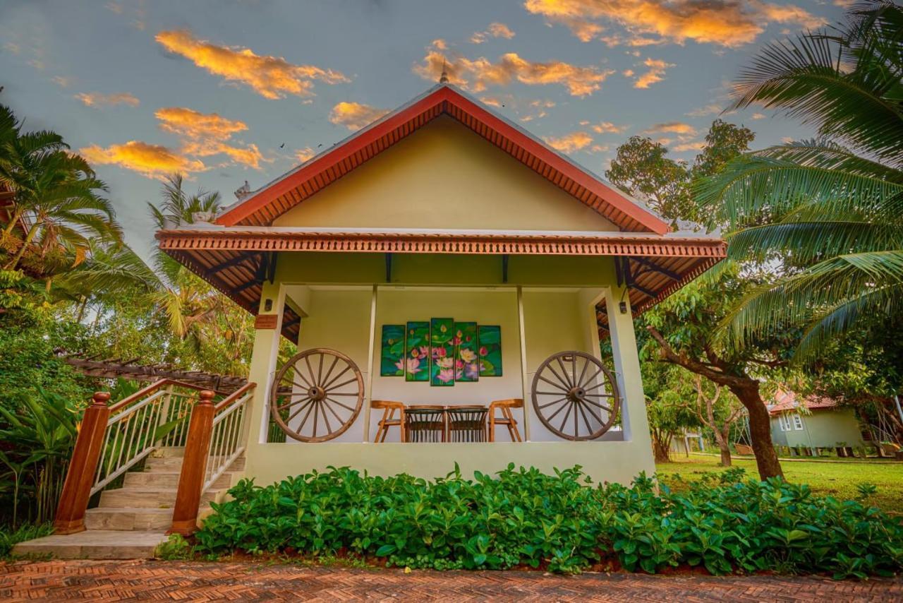 Ganesha Kampot Resort Exterior photo