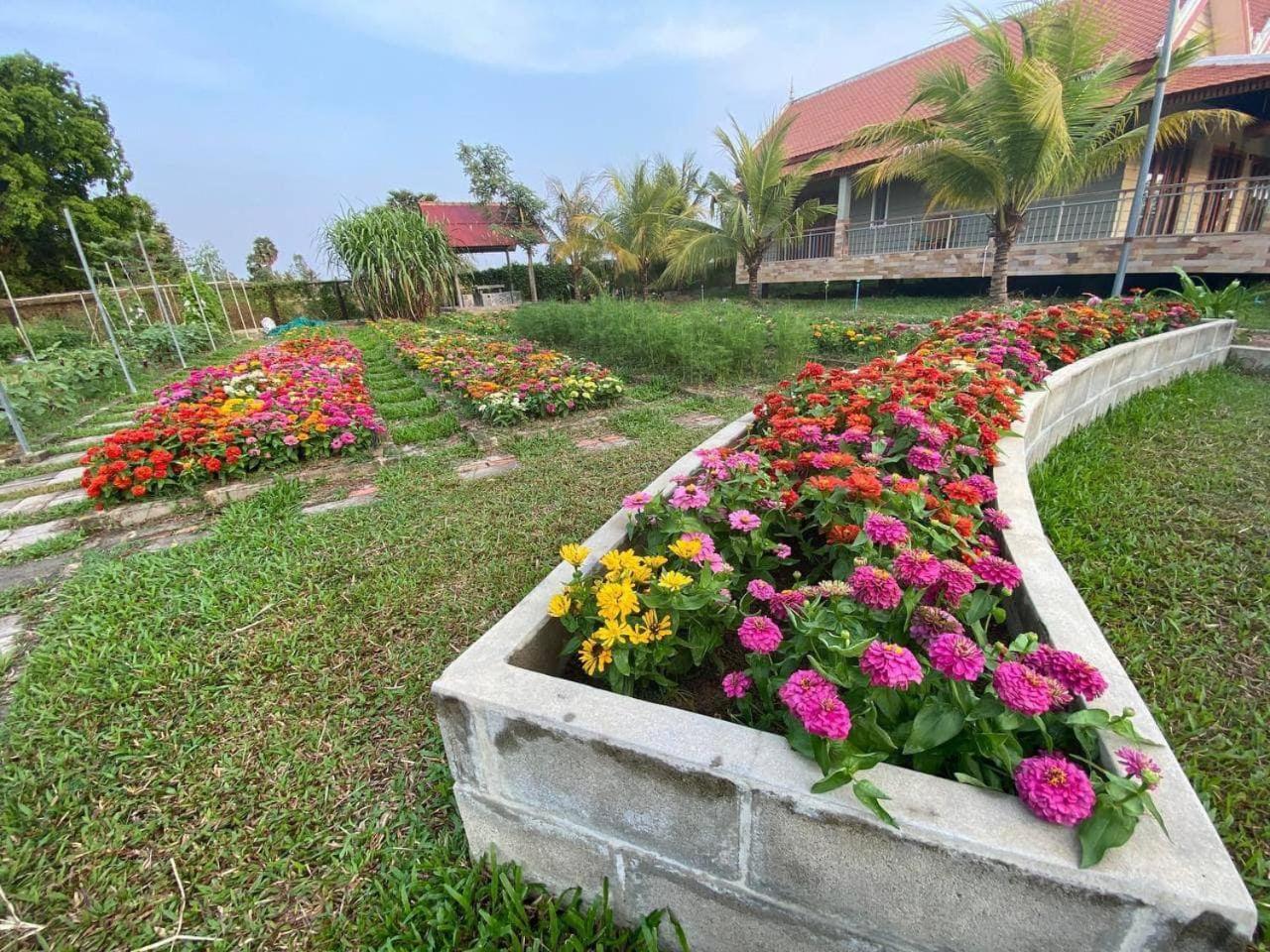 Ganesha Kampot Resort Exterior photo