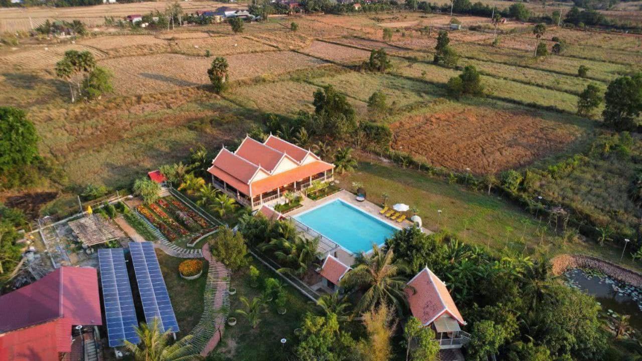 Ganesha Kampot Resort Exterior photo